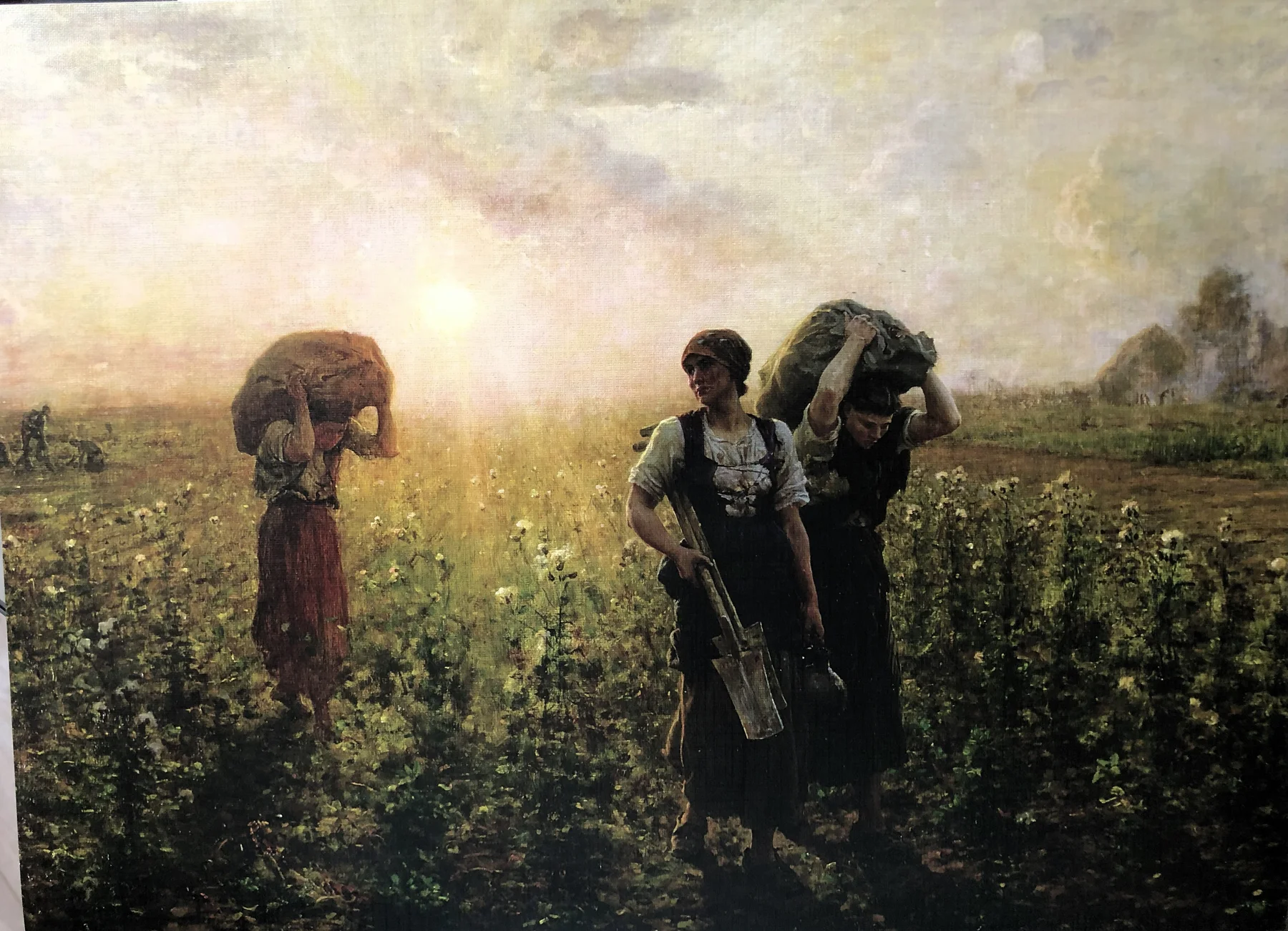 THE END OF THE WORKING DAY